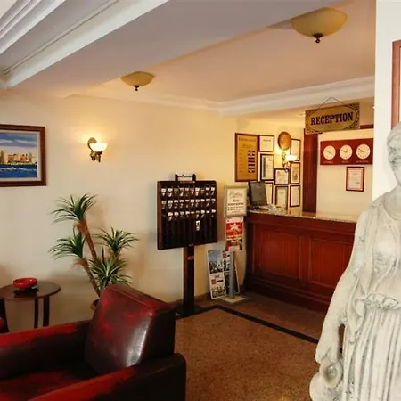 Helen Hotel
