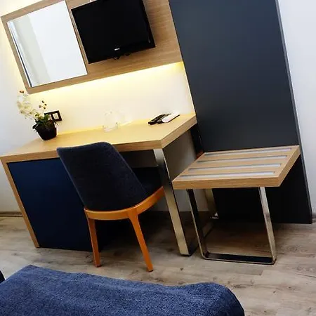 Hotel Helen 3*