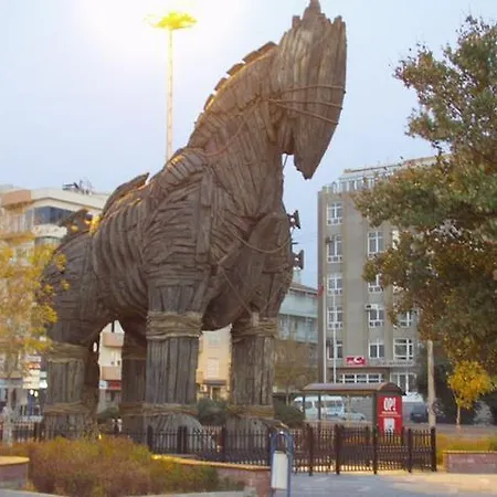 Helen 3* Κανακάλε