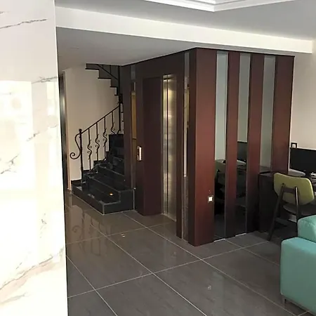 Hotel Helen 3*